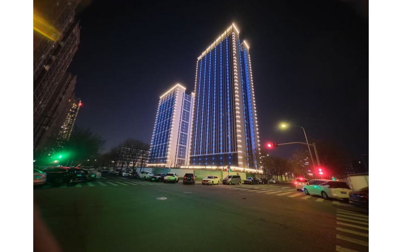 山東鐵信建設(shè)集團之臘山河西路4#地塊樓體夜景亮化工程